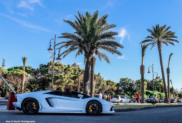 Lamborghini Aventador LP700-4 Roadster