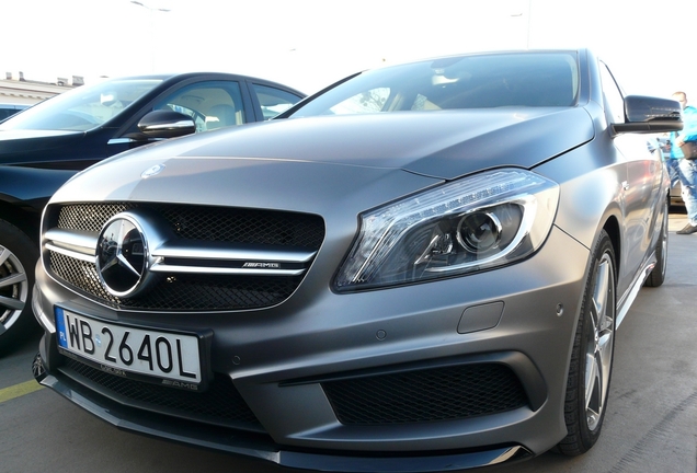 Mercedes-Benz A 45 AMG