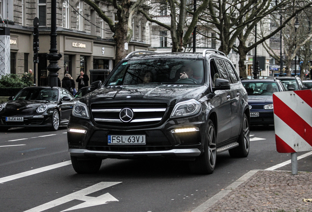 Mercedes-Benz GL 63 AMG X166