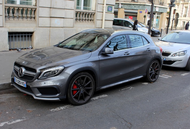 Mercedes-Benz GLA 45 AMG X156