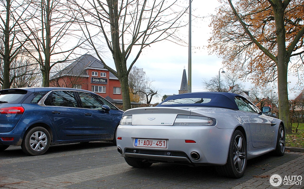 Aston Martin V8 Vantage N400 Roadster