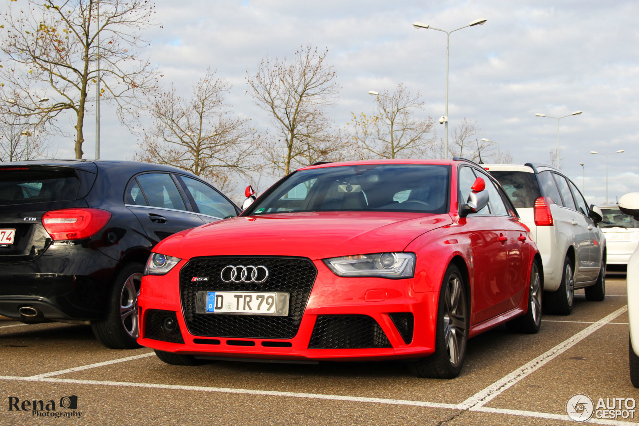 Audi RS4 Avant B8