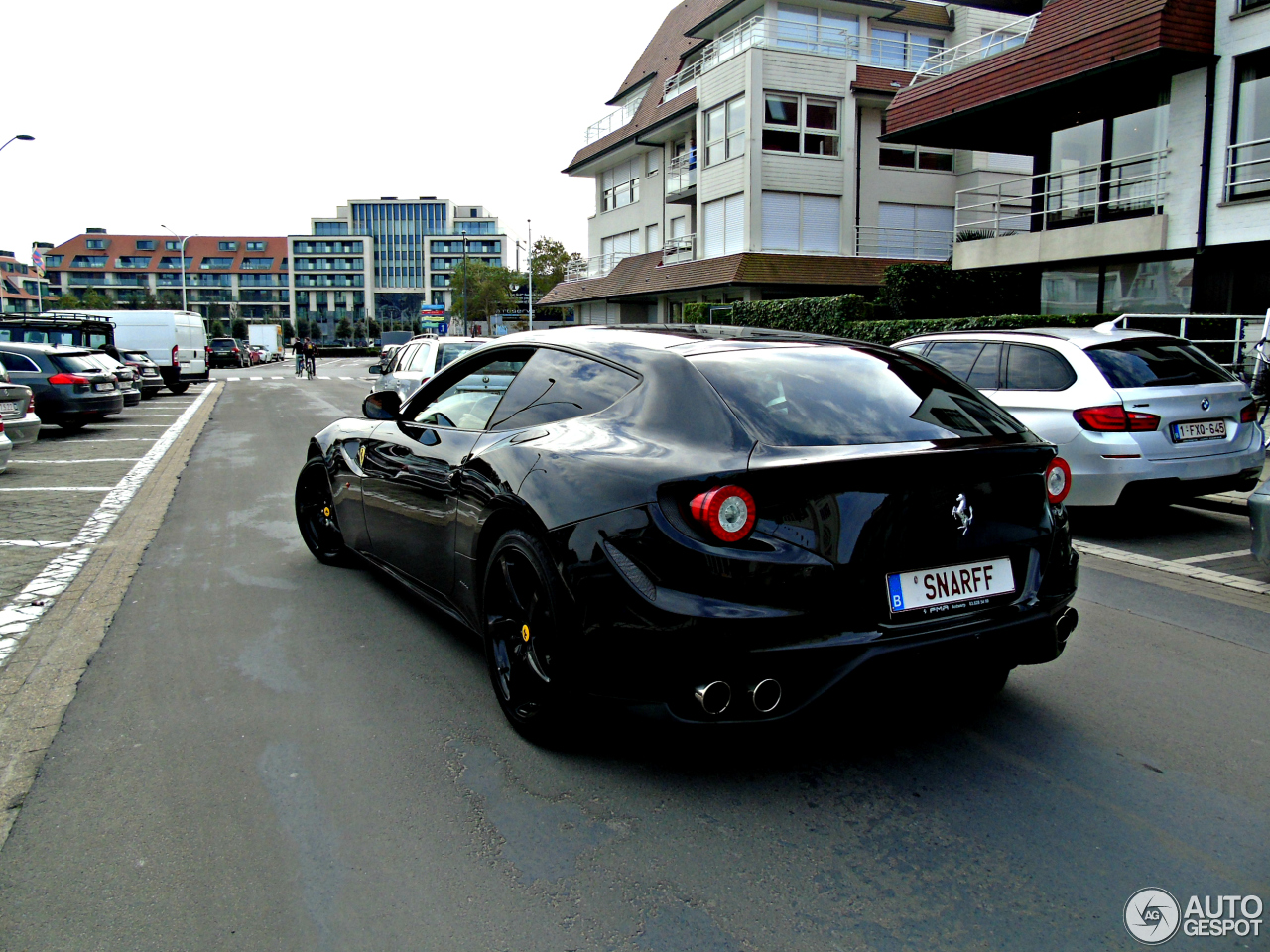 Ferrari FF