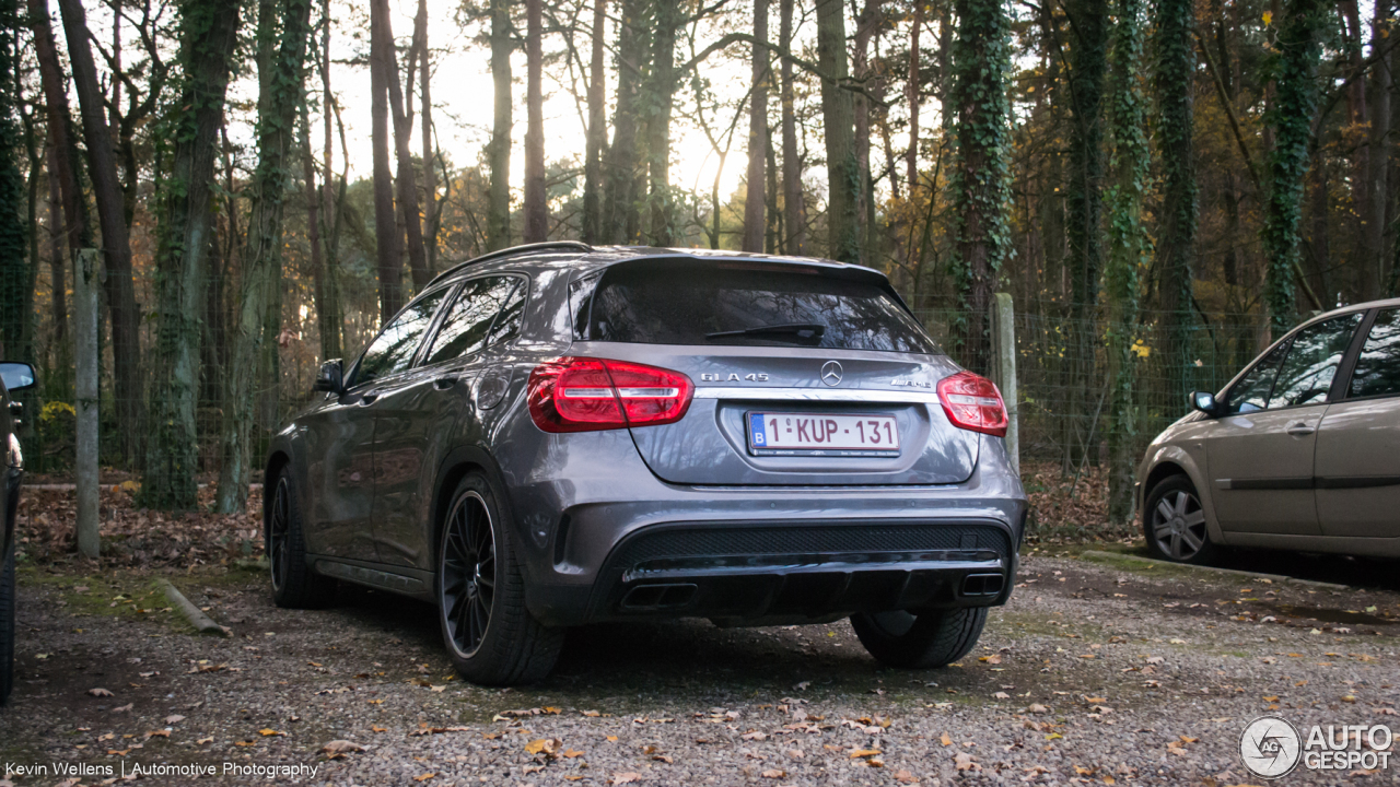 Mercedes-Benz GLA 45 AMG X156