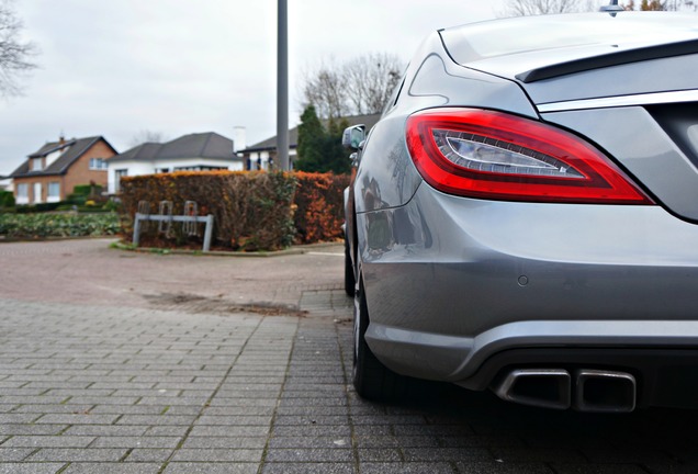 Mercedes-Benz CLS 63 AMG C218