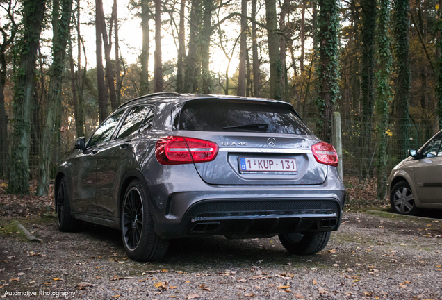 Mercedes-Benz GLA 45 AMG X156