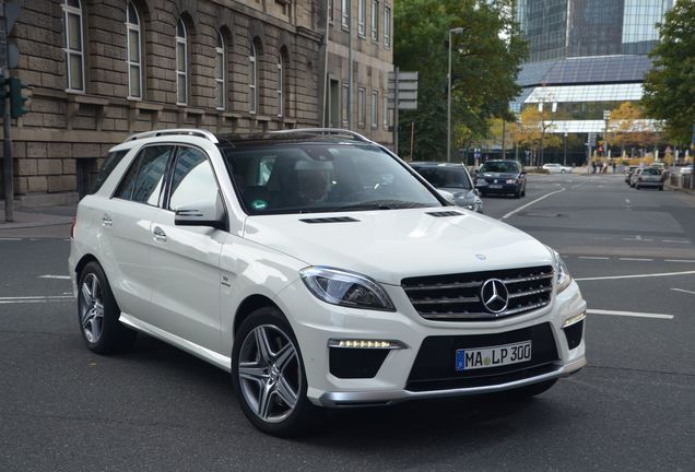 Mercedes-Benz ML 63 AMG W166