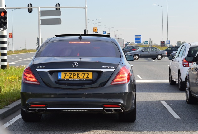 Mercedes-Benz S 65 AMG V222