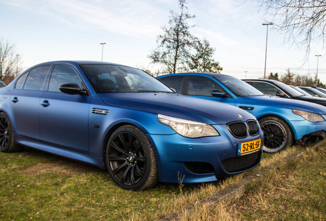 BMW M5 E60 2005