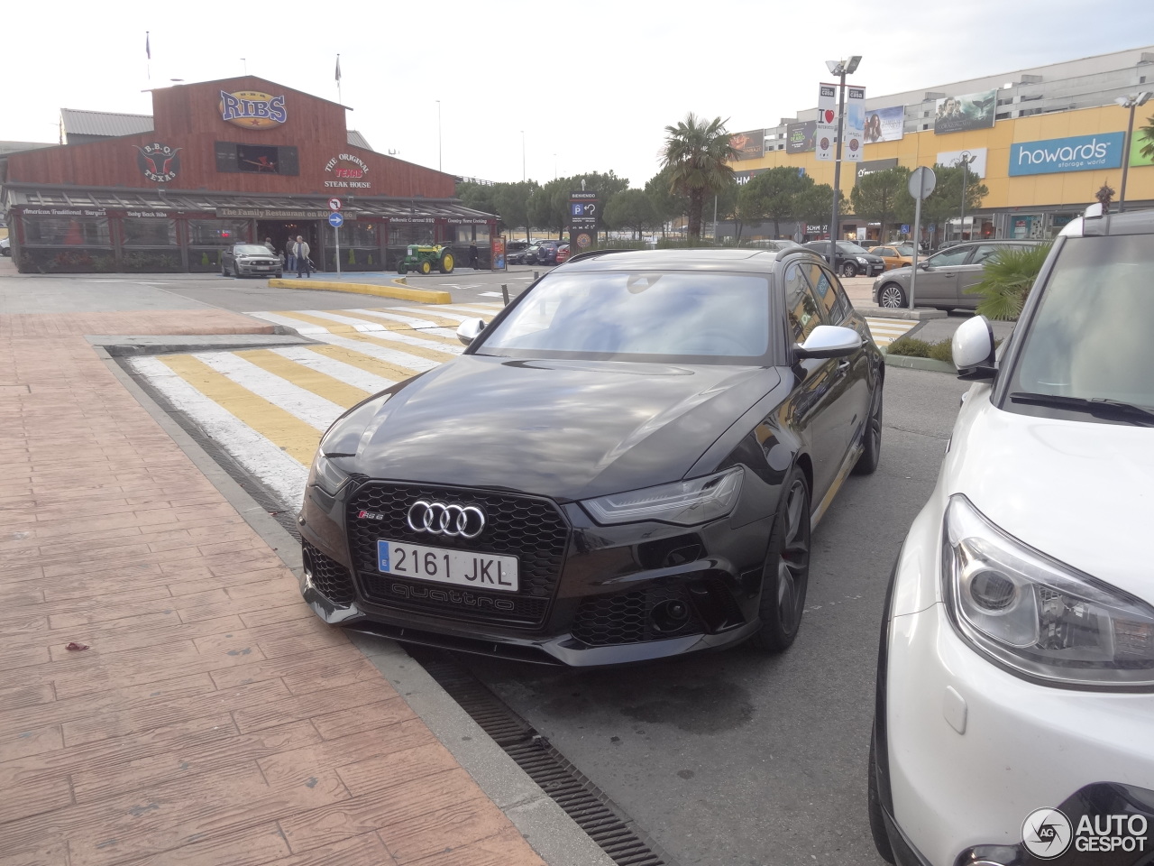 Audi RS6 Avant C7 2015