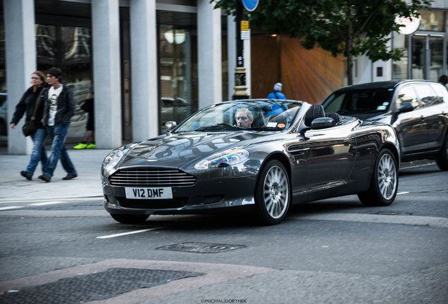 Aston Martin DB9 Volante