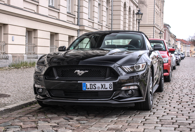 Ford Mustang GT Convertible 2015