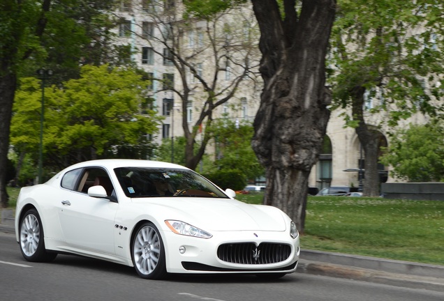 Maserati GranTurismo S Automatic