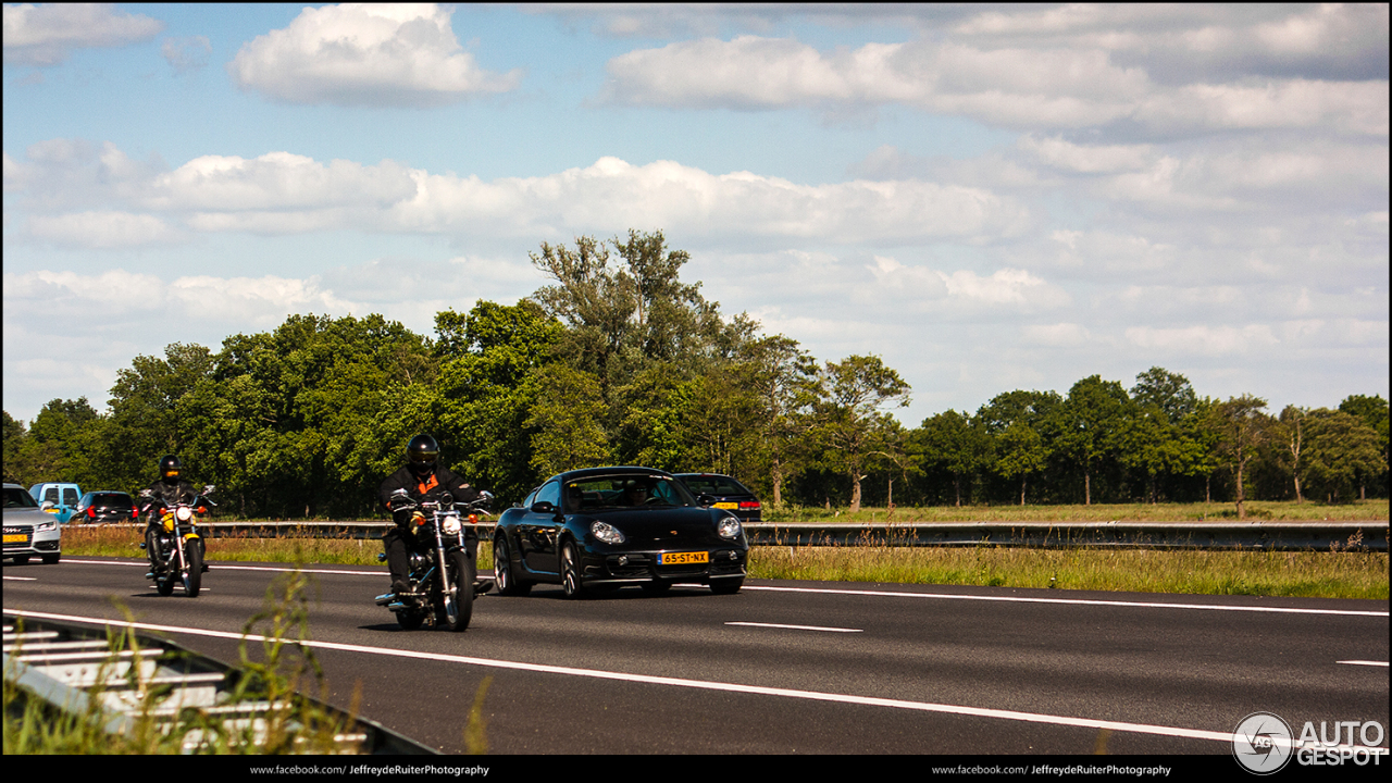 Porsche 987 Cayman S