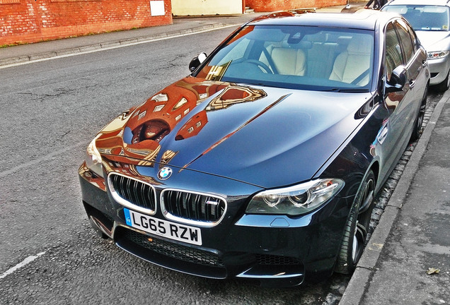 BMW M5 F10 2011