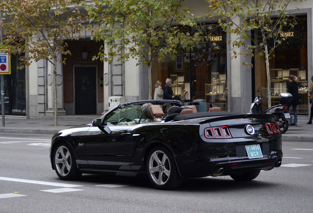 Ford Mustang GT Convertible 2013