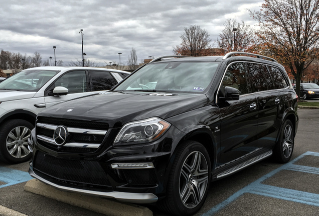 Mercedes-Benz GL 63 AMG X166