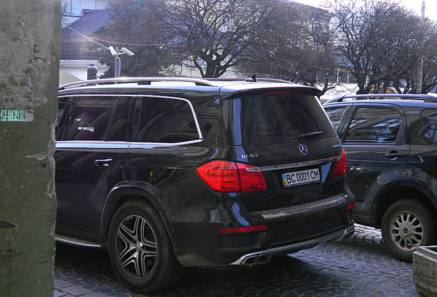 Mercedes-Benz GL 63 AMG X166