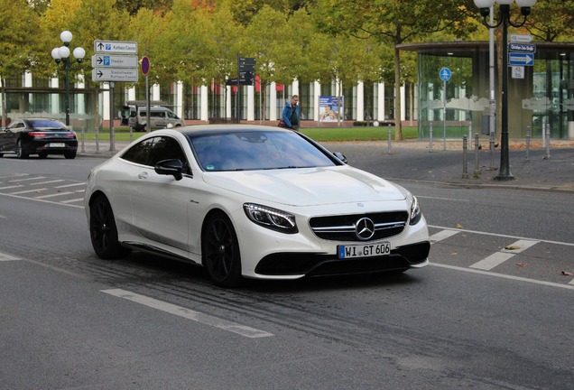 Mercedes-Benz S 63 AMG Coupé C217