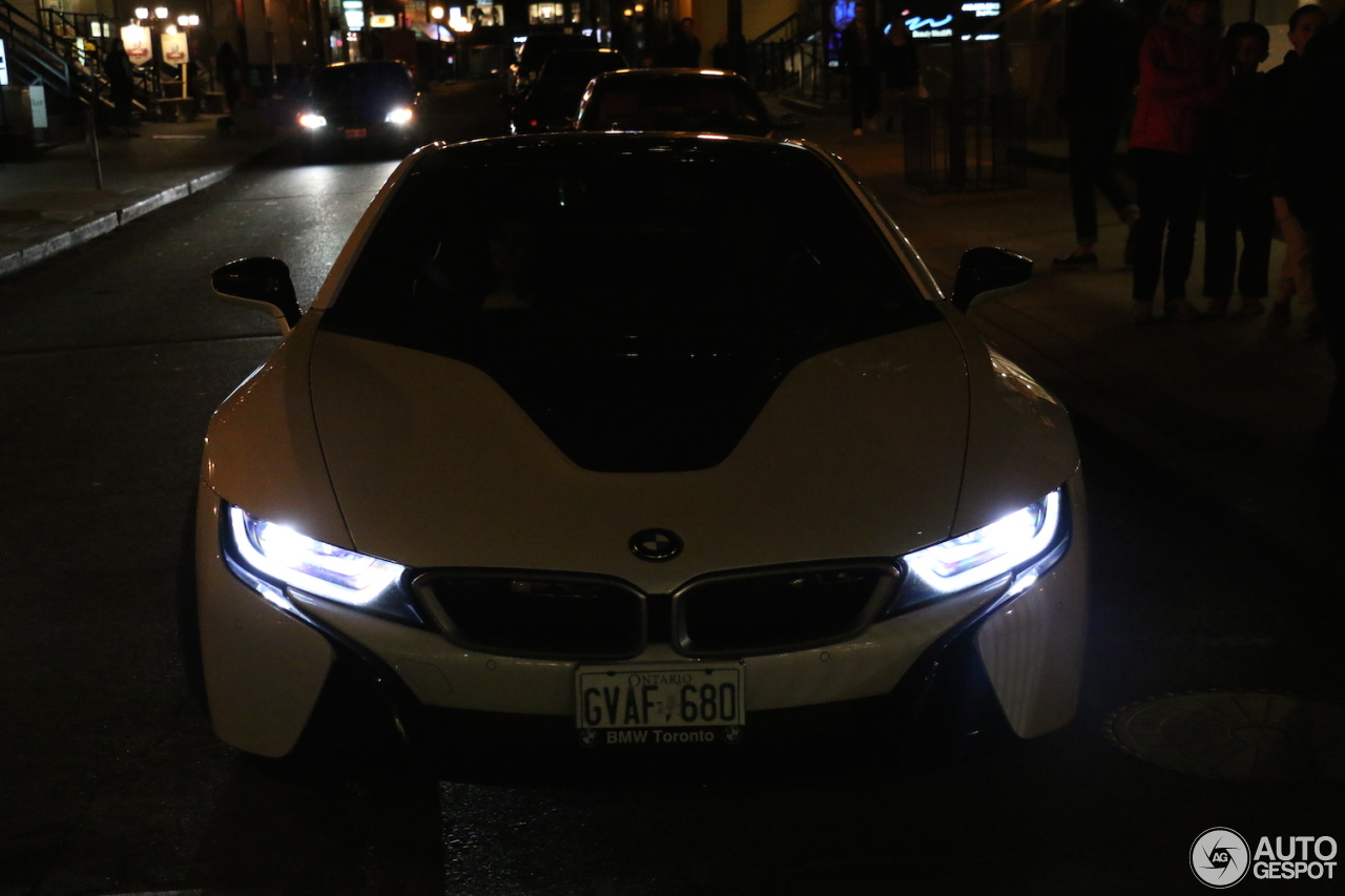 BMW i8