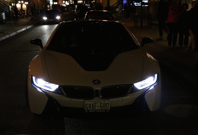 BMW i8