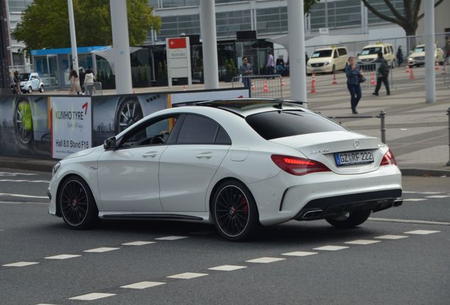 Mercedes-Benz CLA 45 AMG C117