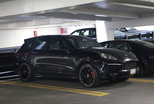 Porsche 958 Cayenne GTS