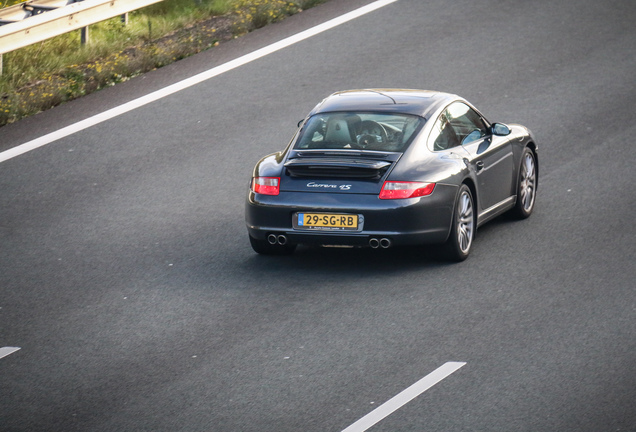 Porsche 997 Carrera 4S MkI