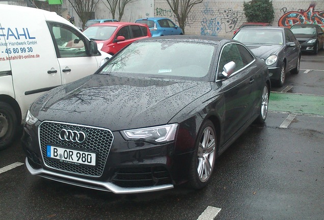 Audi RS5 B8 2012