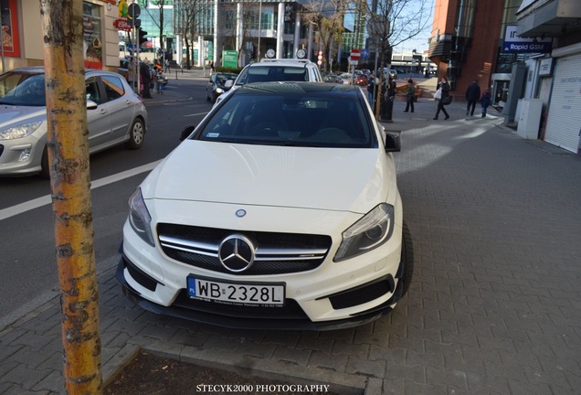 Mercedes-Benz A 45 AMG