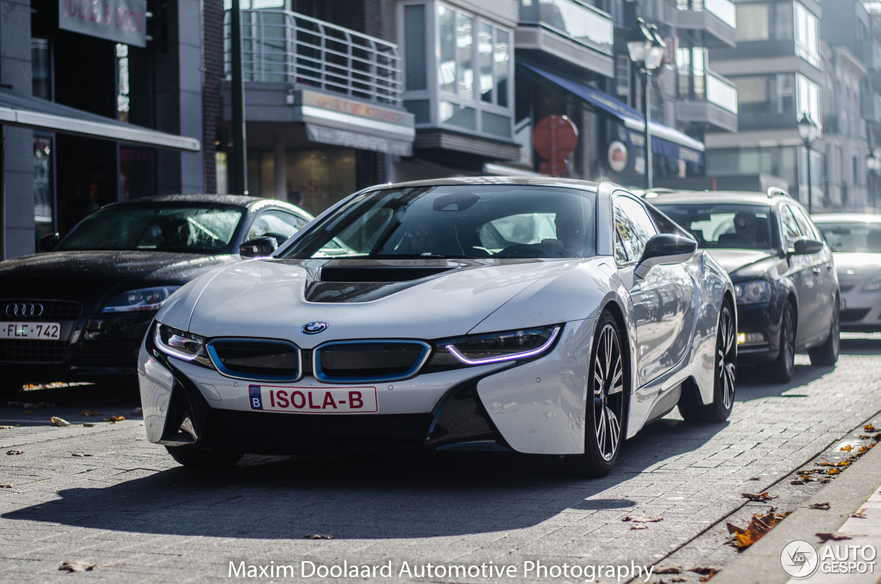 BMW i8