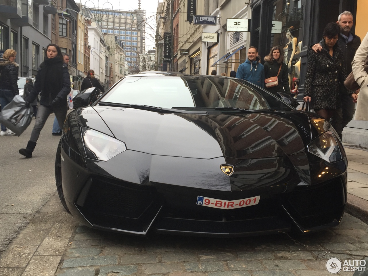 Lamborghini Aventador LP700-4