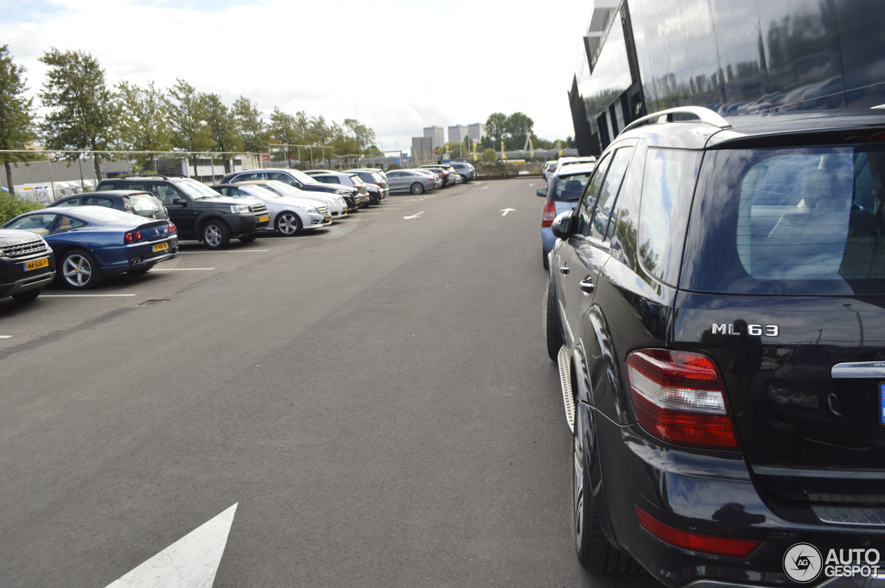 Mercedes-Benz ML 63 AMG W164 2009