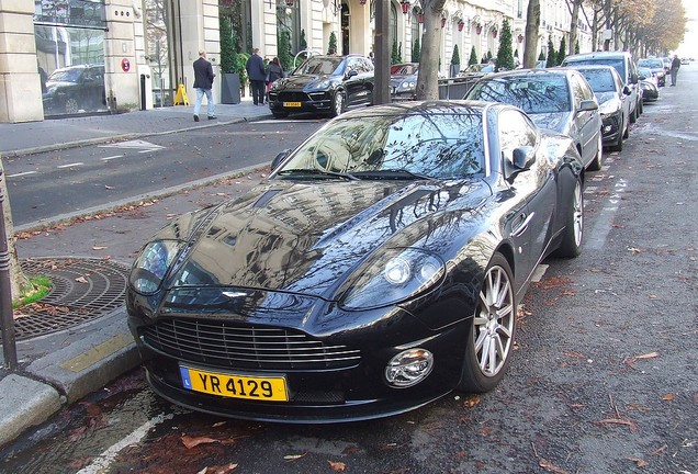 Aston Martin Vanquish S