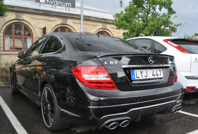 Mercedes-Benz C 63 AMG Coupé