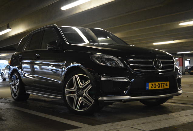 Mercedes-Benz ML 63 AMG W166