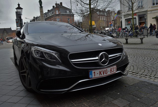 Mercedes-Benz S 63 AMG Coupé C217