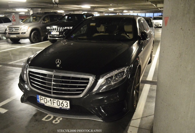 Mercedes-Benz S 63 AMG V222