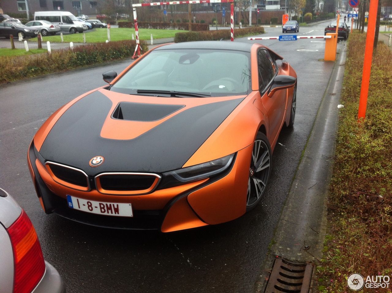 BMW i8