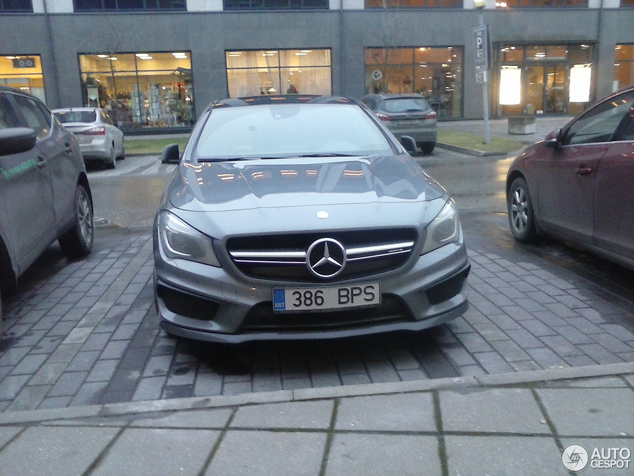 Mercedes-Benz CLA 45 AMG C117