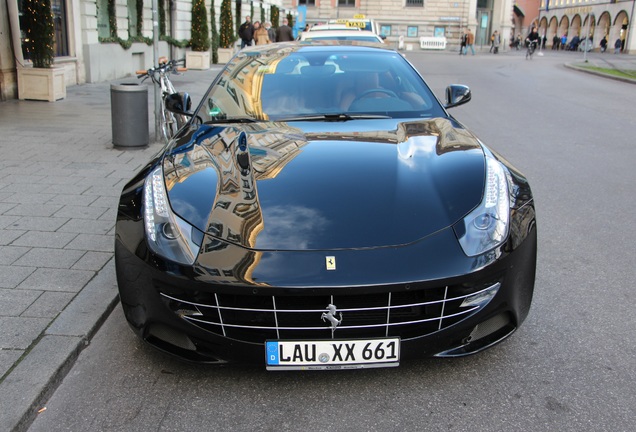 Ferrari FF