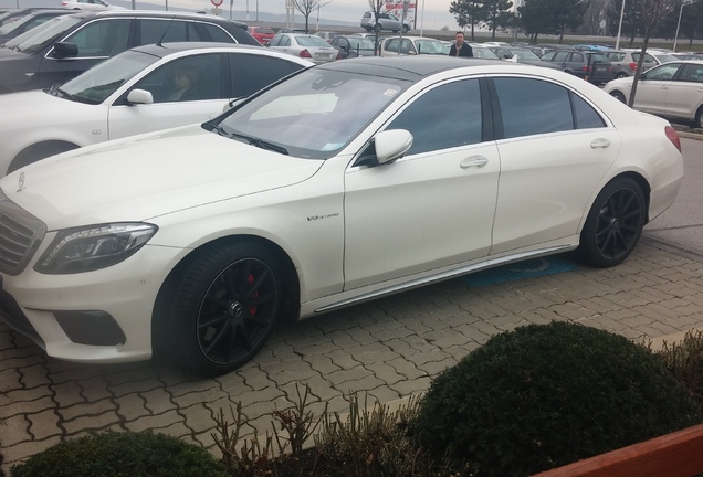 Mercedes-Benz S 63 AMG V222