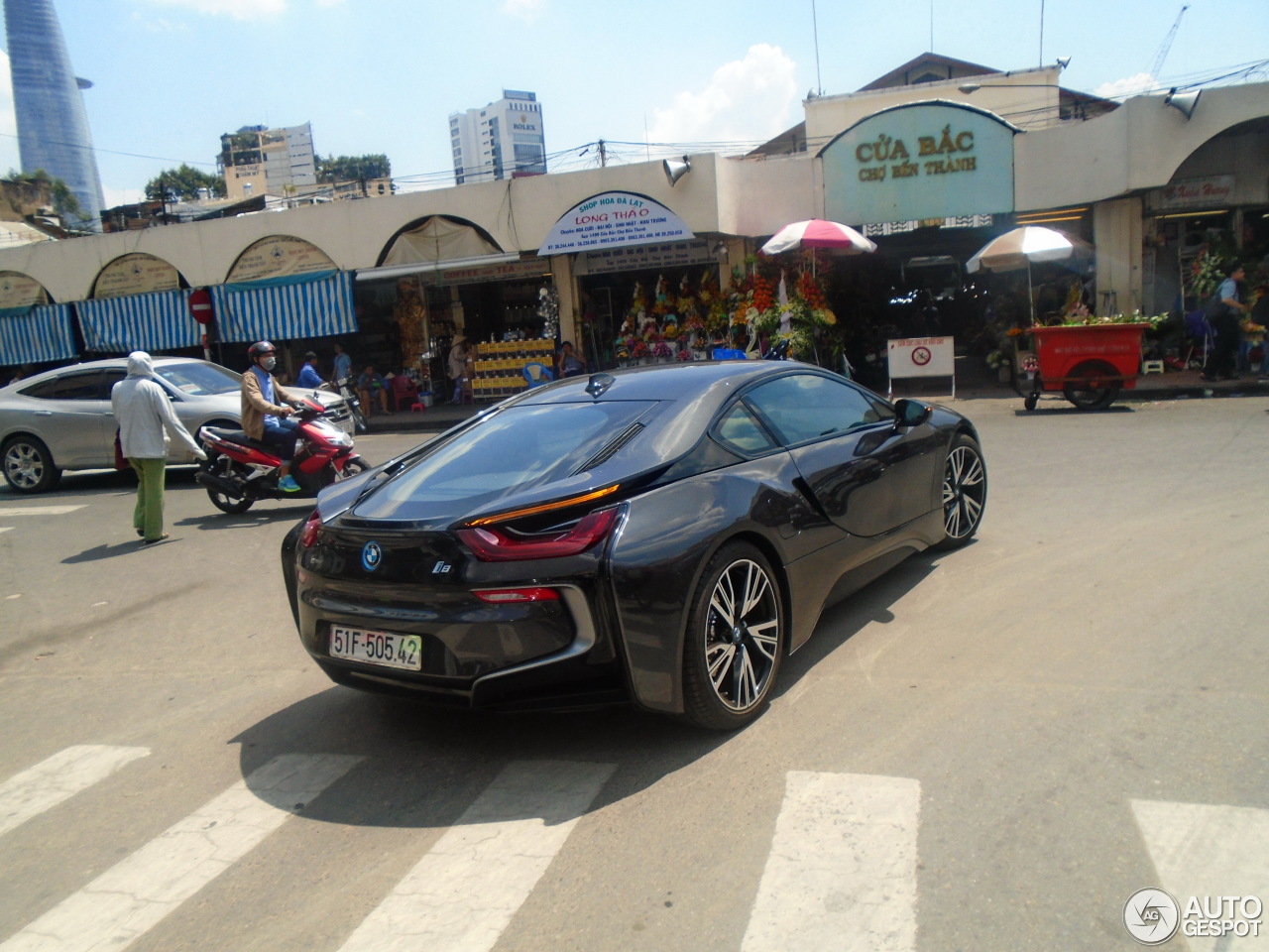 BMW i8