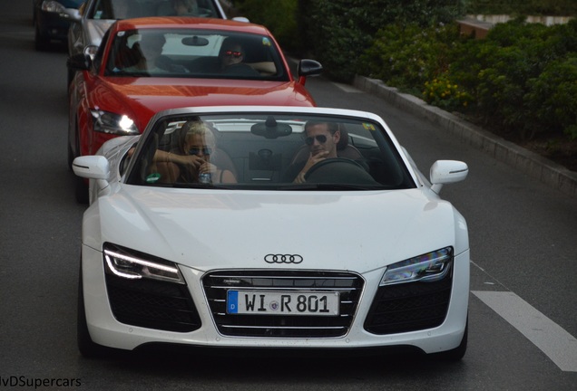 Audi R8 V10 Spyder 2013