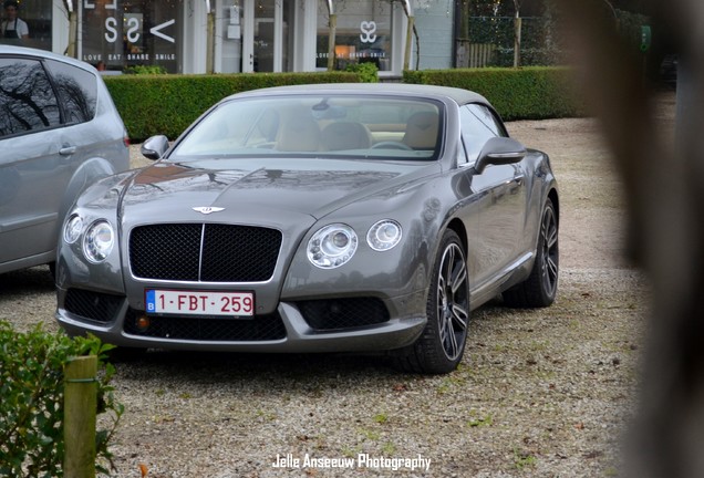 Bentley Continental GTC V8