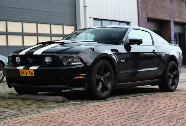 Ford Mustang GT 2011