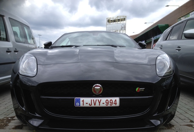 Jaguar F-TYPE S Coupé