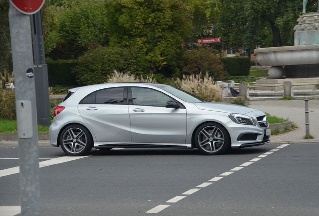 Mercedes-Benz A 45 AMG