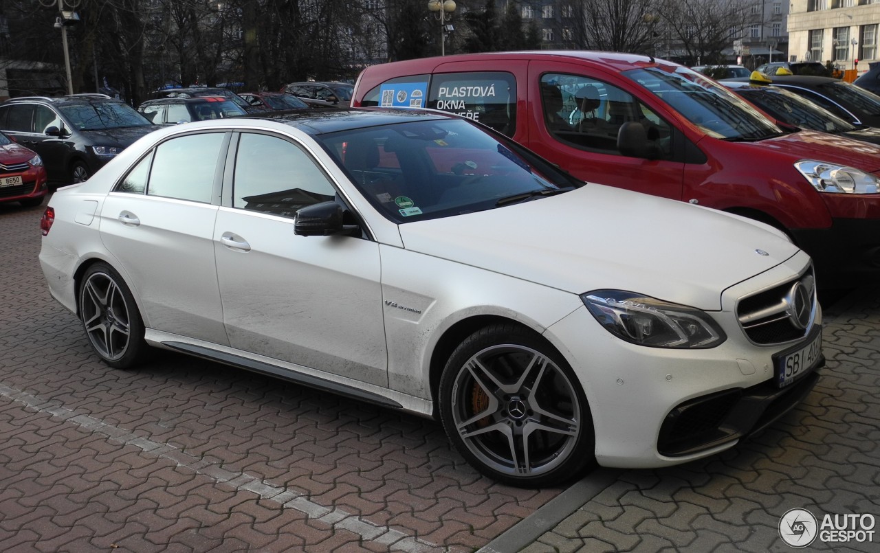 Mercedes-Benz E 63 AMG S W212