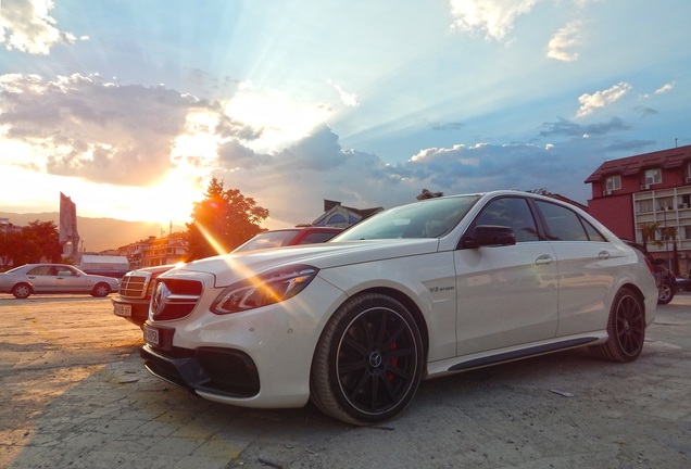 Mercedes-Benz E 63 AMG S W212